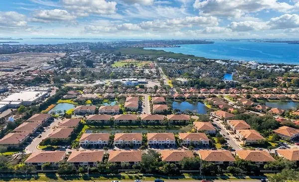 Palma Sola Trace Condos: Resort-Style Living Near Anna Maria Island,Hunt Brothers Realty