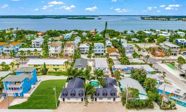 The Retreat: A Peaceful Residential Escape in Bradenton