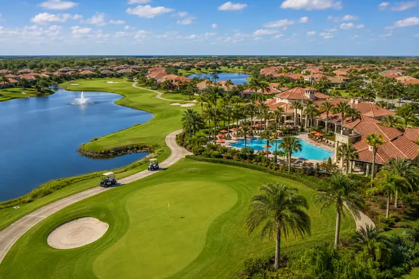 Esplanade at Lakewood Ranch: Golf, Amenities, Fees and Homes