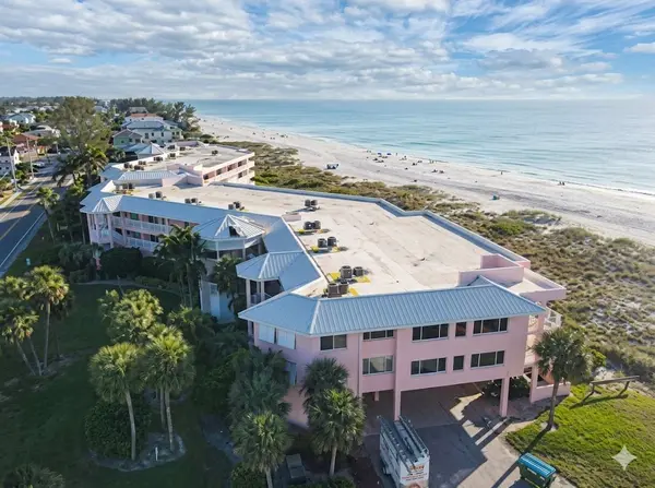 Anna Maria Island Club: Beachfront Condo Living in Bradenton Beach