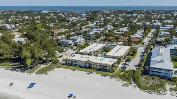 Nautilus Condos: Beachside Living with Anna Maria Island Charm,Hunt Brothers Realty