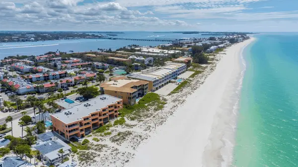 Coquina Beach Club Condos: Gulf-Front Living Near Coquina Beach,Hunt Brothers Realty