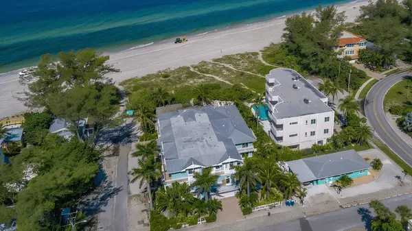 Palm Gables Condos: Beachfront Living Along the Gulf of Mexico,Hunt Brothers Realty