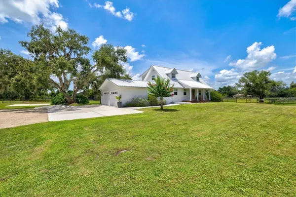 5710 VANDERIPE RD, Sarasota, FL 34241