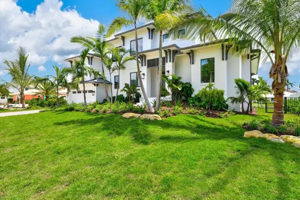 524 HALYARD LN, Longboat Key, FL 34228