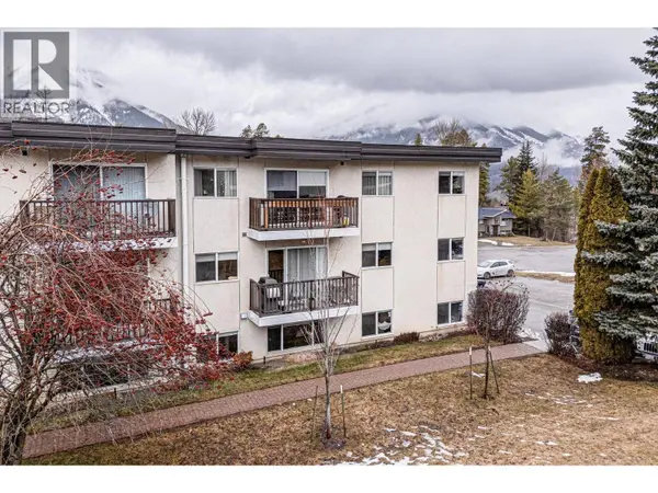 40 Ridgemont AVE #102, Fernie, BC V0B1M2