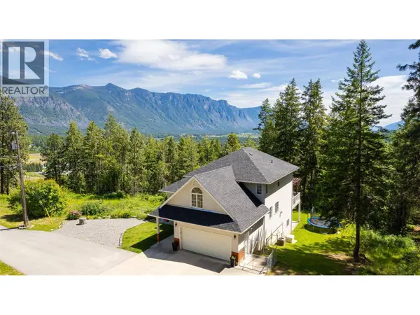 2925 Beam Road, Creston, BC V0B1G1