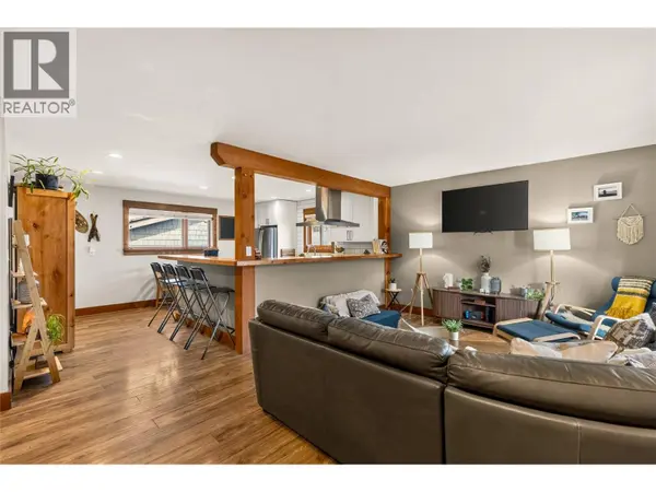 44 Mt Trinity Avenue, Fernie, BC V0B1M3