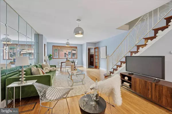 1716 S 10TH ST, Philadelphia, PA 19148