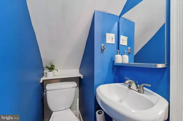 60 BLANCHARD RD, Drexel Hill, PA 19026