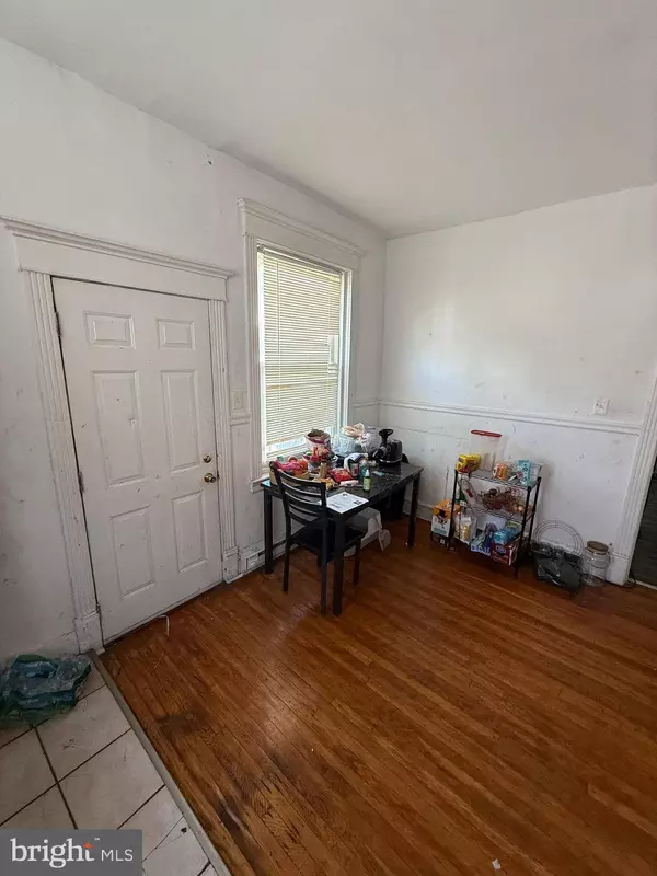 1512 LINDLEY AVE, Philadelphia, PA 19141