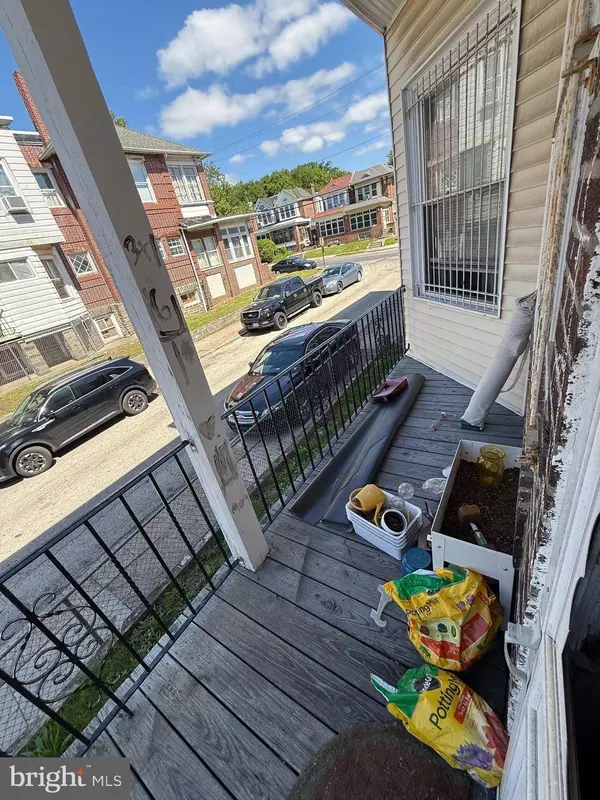 1512 LINDLEY AVE, Philadelphia, PA 19141