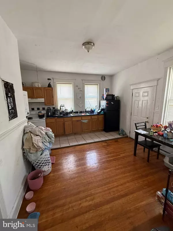 1512 LINDLEY AVE, Philadelphia, PA 19141