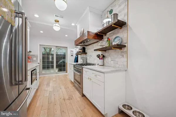 2342 W SEYBERT ST, Philadelphia, PA 19121