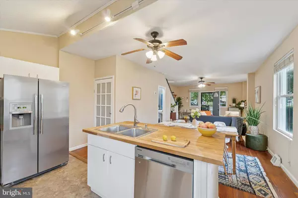 60 BLANCHARD RD, Drexel Hill, PA 19026