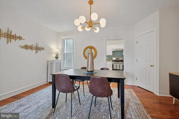 1031 S 52ND ST, Philadelphia, PA 19143