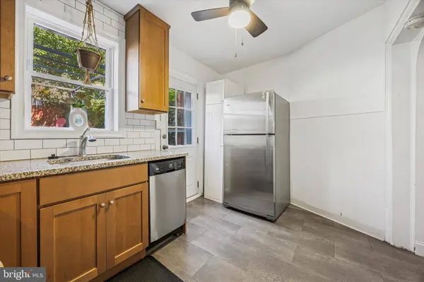 222 BALDWIN ST, Philadelphia, PA 19127