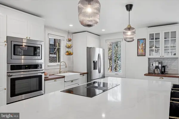 125 E MORELAND AVE, Philadelphia, PA 19118