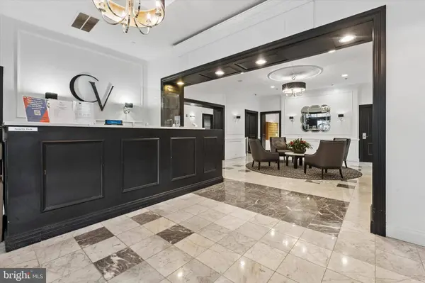 2001-00 HAMILTON ST #420, Philadelphia, PA 19130