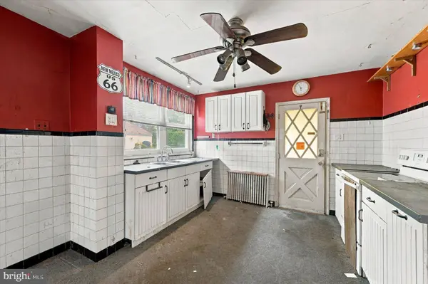 304 CHILDS AVE, Drexel Hill, PA 19026