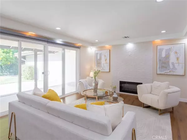 417 S Charvers Ave, West Covina, CA 91791