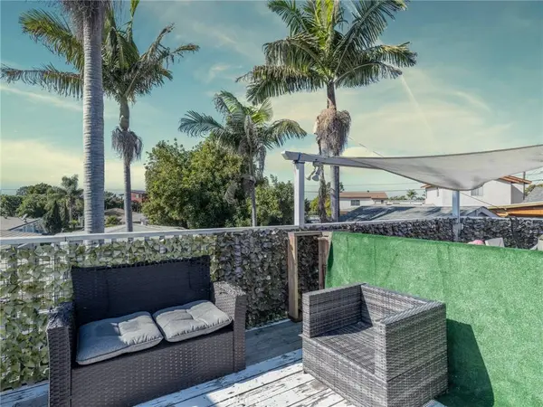 1568 Burton St, San Diego, CA 92111