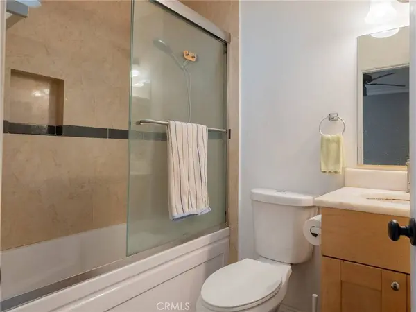 1568 Burton St, San Diego, CA 92111