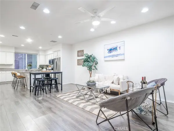 422 W Route 66 #47, Glendora, CA 91740