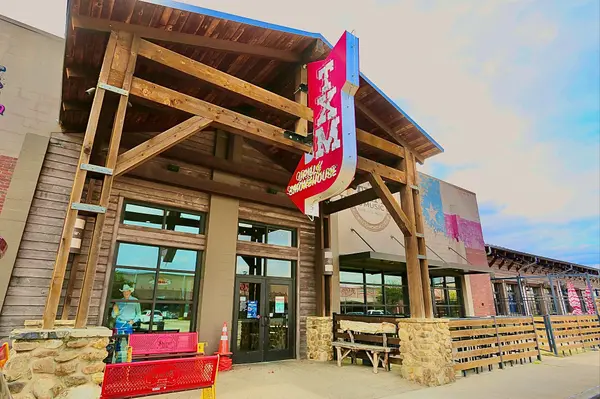 Is Lindale, TX a Good Place to Live?