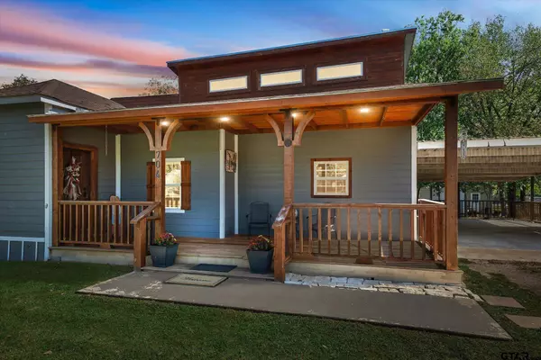 704 N Florence, Grand Saline, TX 75140