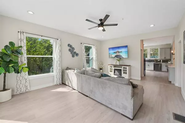 702 GRIFFITH, Terrell, TX 75160