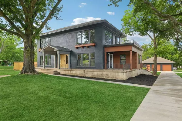 702 GRIFFITH, Terrell, TX 75160