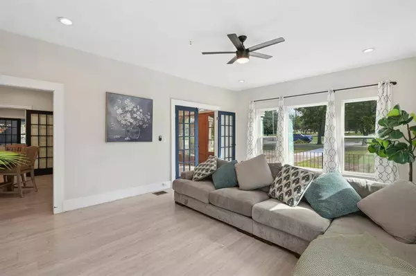 702 GRIFFITH, Terrell, TX 75160