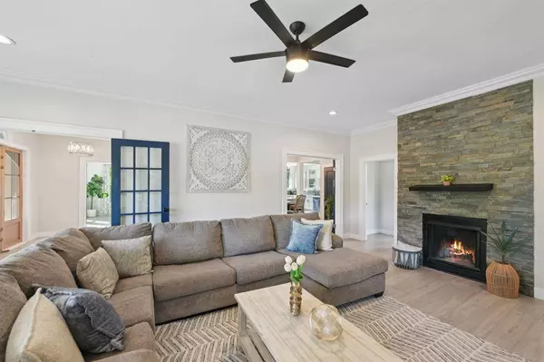 702 GRIFFITH, Terrell, TX 75160