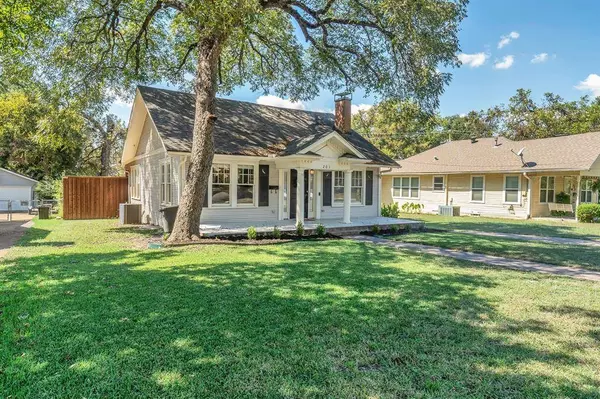 201 Pecan Street, Terrell, TX 75160