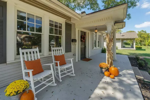 201 Pecan Street, Terrell, TX 75160