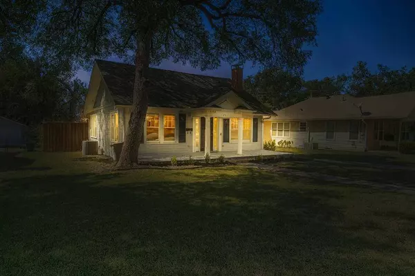 201 Pecan Street, Terrell, TX 75160