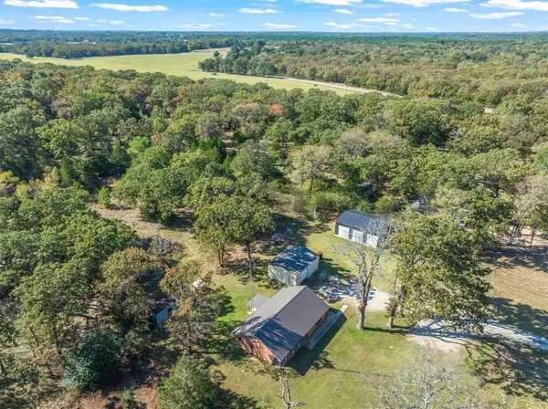 3360 FM 1805, Van, TX 75790