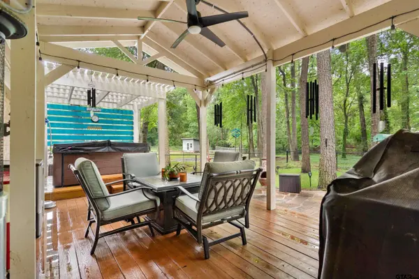 1644 Pineview Lane, Hideaway, TX 75771