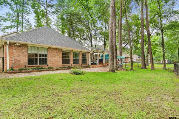 1644 Pineview Lane, Hideaway, TX 75771