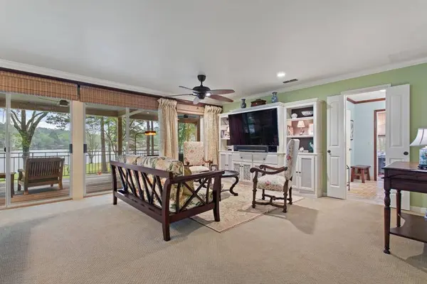 1513 Lake Park Circle, Hideaway, TX 75771