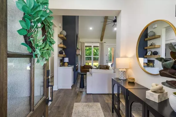 12432 Maplewood Drive, Lindale, TX 75771