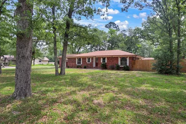 415 Lone Star Lane, Hideaway, TX 75771
