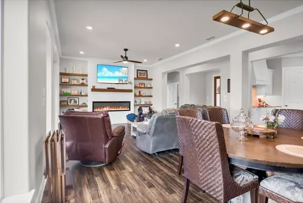 18329 Timber Oaks Drive, Lindale, TX 75771