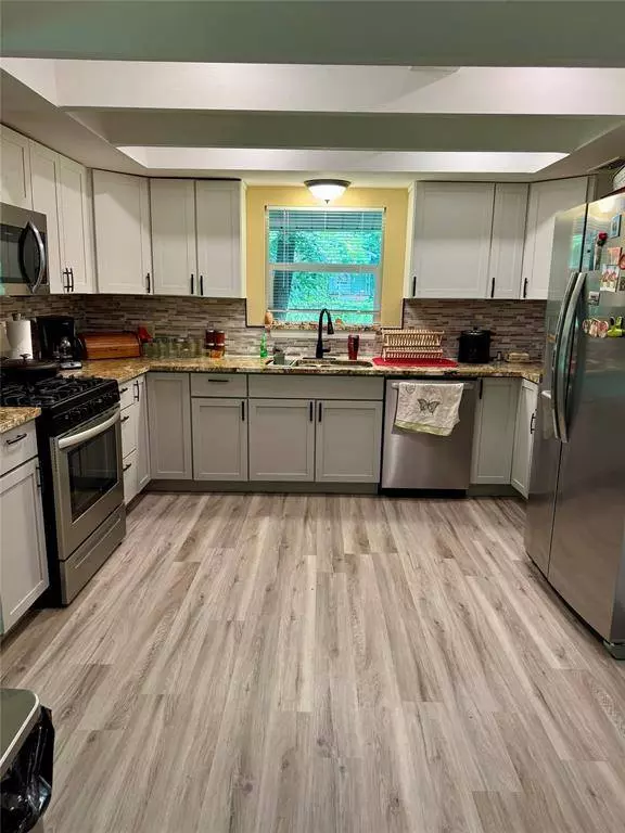 223 Cheek Street, Mineola, TX 75773