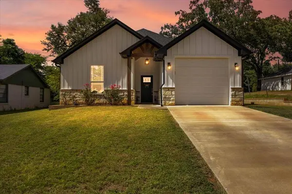 1428 E Travis Street, Tyler, TX 75701