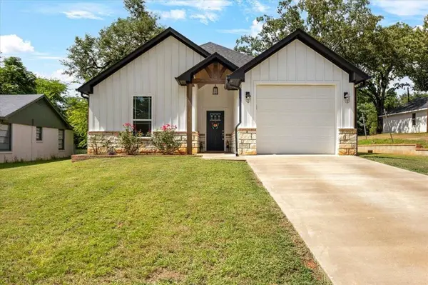 1428 E Travis Street, Tyler, TX 75701