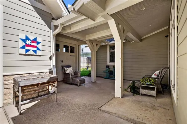 14621 Twin Pines Lane, Lindale, TX 75771