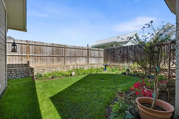 14621 Twin Pines Lane, Lindale, TX 75771