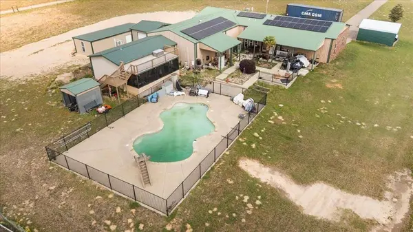 15515 County Road, Lindale, TX 75771